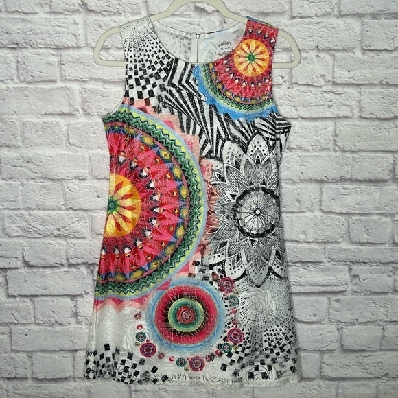 Fleur De Lis Mandala Print Lace Overlay Shift Dress - Picture 5 of 15